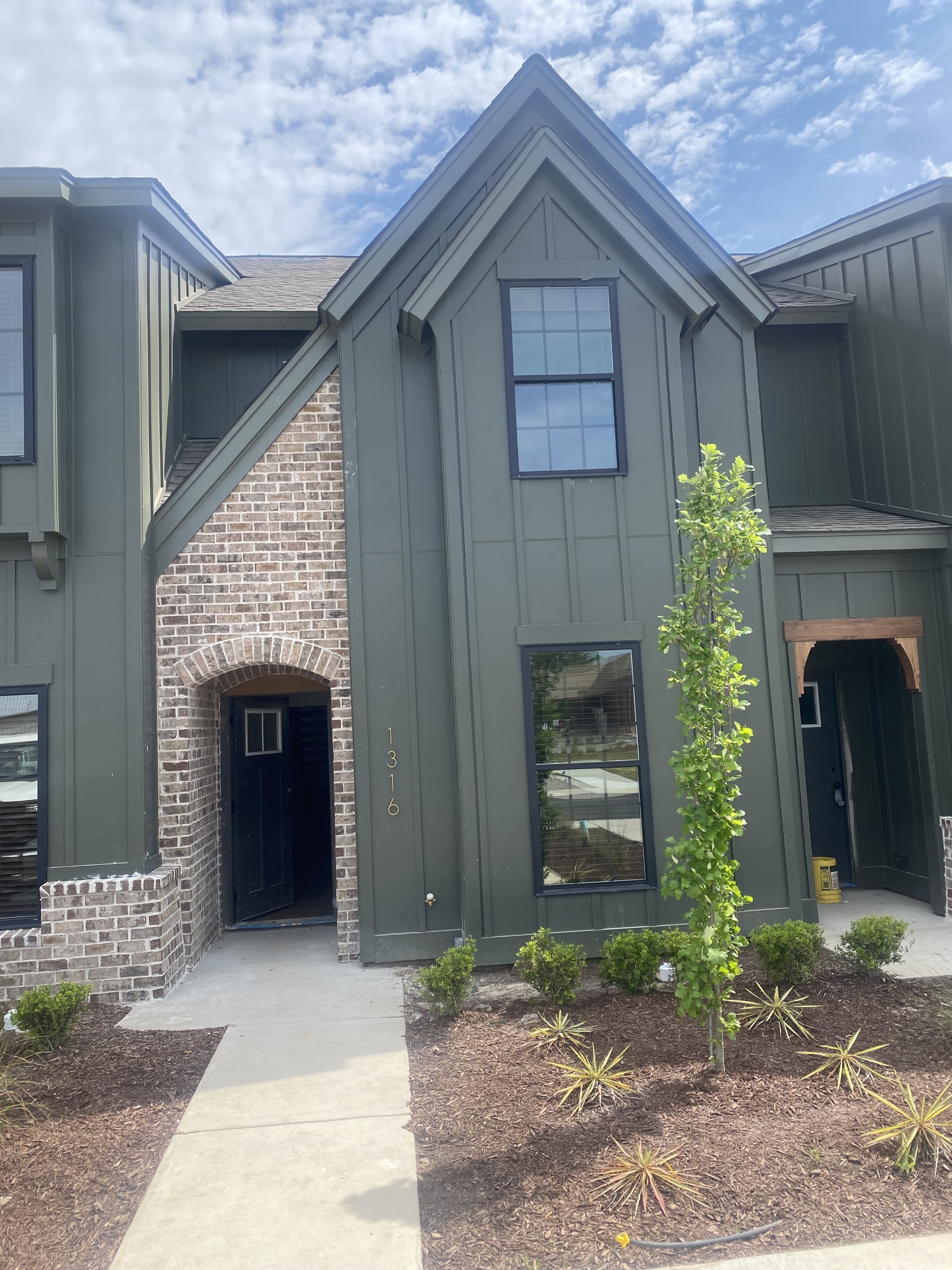 1316 twelve oaks ln - 1